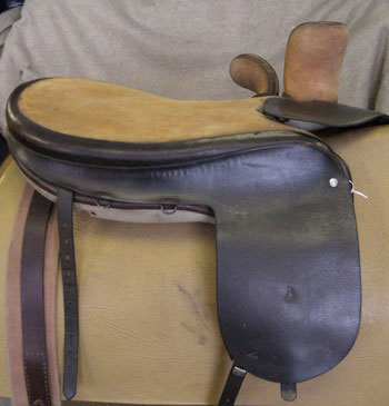 Details about   Champion & Wilton Mayhew Owen Stirrup Leather Hook Side Saddle Sidesaddle 